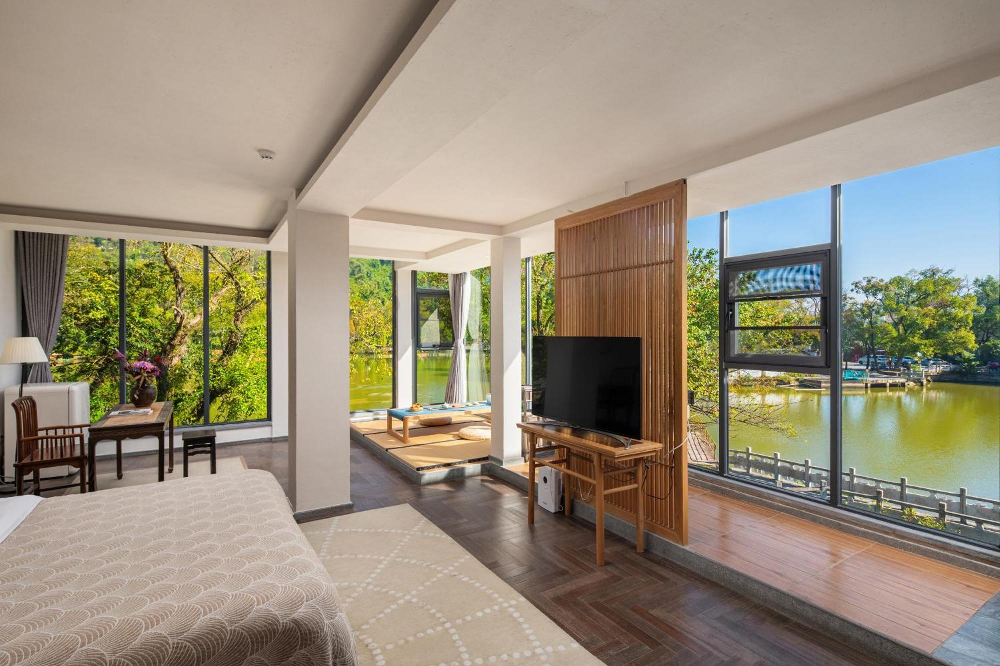 Guilin Heshe Lakeside Resort-Free Pick Up Service Stay Two Nights 외부 사진