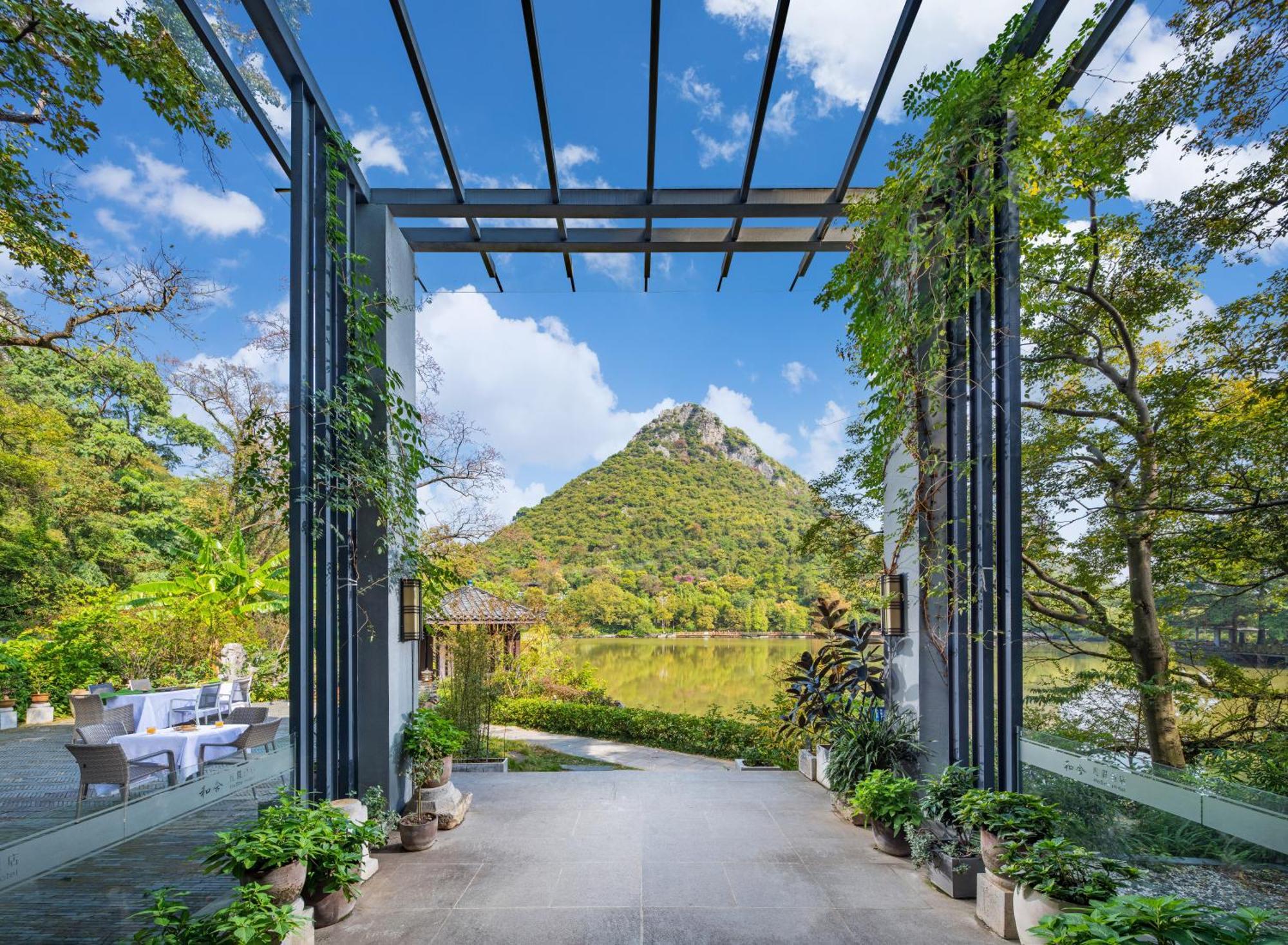 Guilin Heshe Lakeside Resort-Free Pick Up Service Stay Two Nights 외부 사진