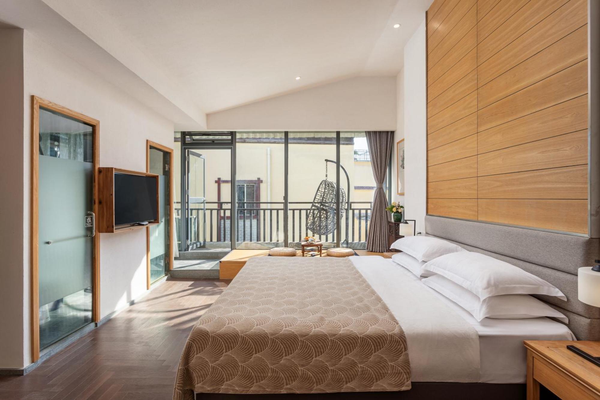 Guilin Heshe Lakeside Resort-Free Pick Up Service Stay Two Nights 외부 사진
