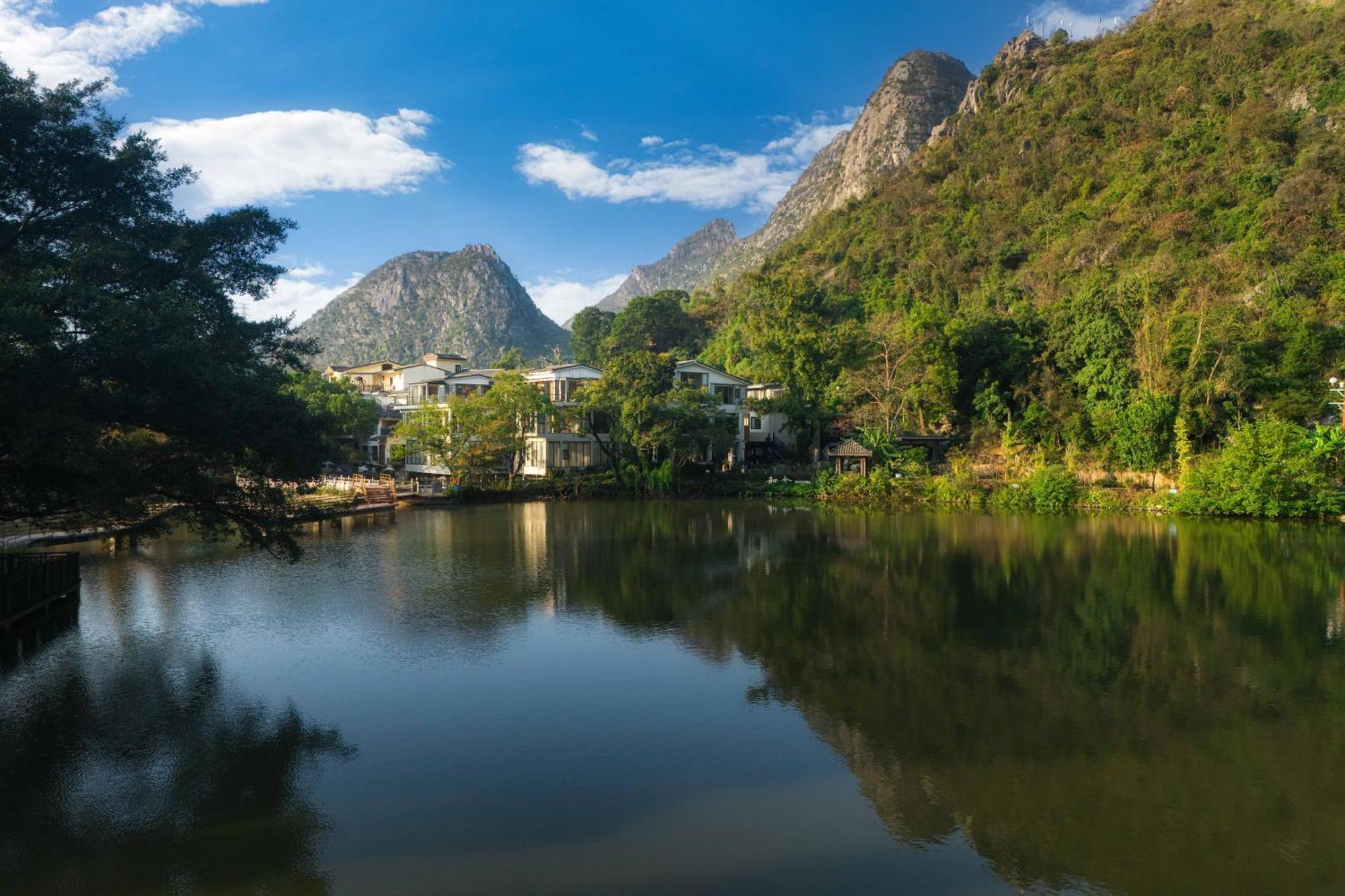 Guilin Heshe Lakeside Resort-Free Pick Up Service Stay Two Nights 외부 사진