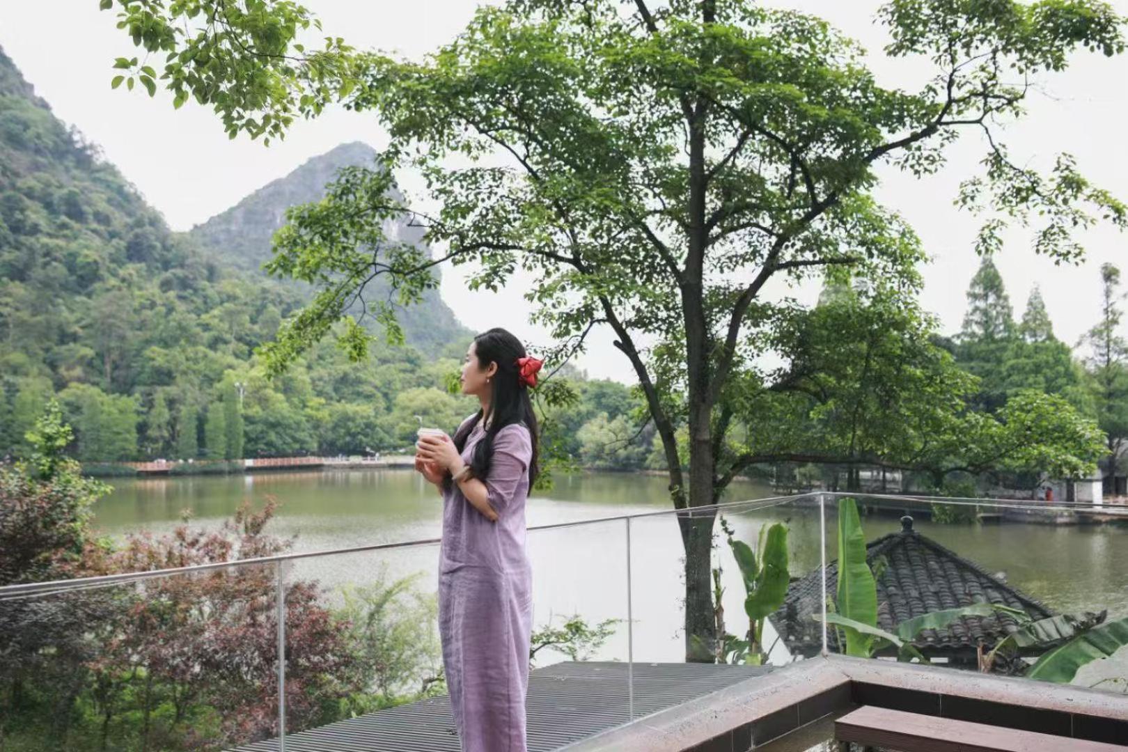 Guilin Heshe Lakeside Resort-Free Pick Up Service Stay Two Nights 외부 사진